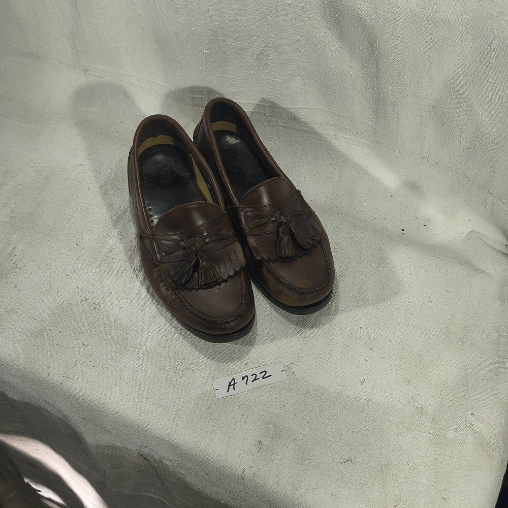 Men's Size 9M Brown Leather Tassel Loafers Hush Puppies